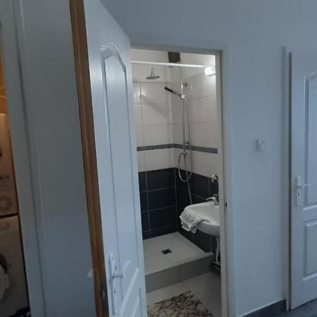 Apartament Panel Hause Kazincbarcika Zewnętrze zdjęcie