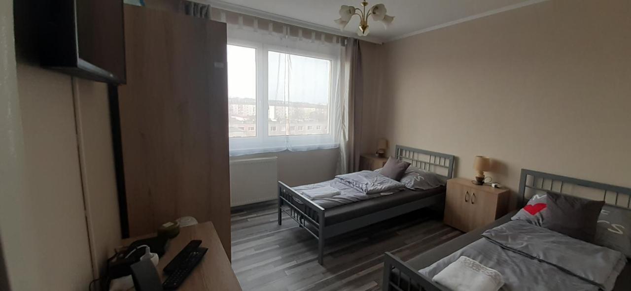 Apartament Panel Hause Kazincbarcika Zewnętrze zdjęcie